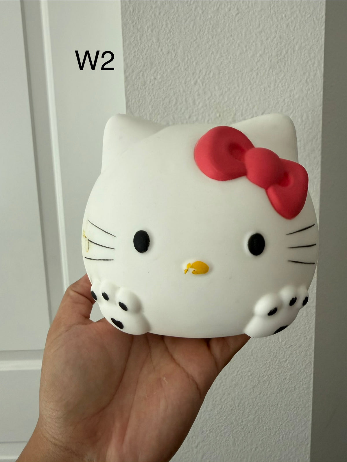 DEFECTED HK KITTY JUMBO Squishies