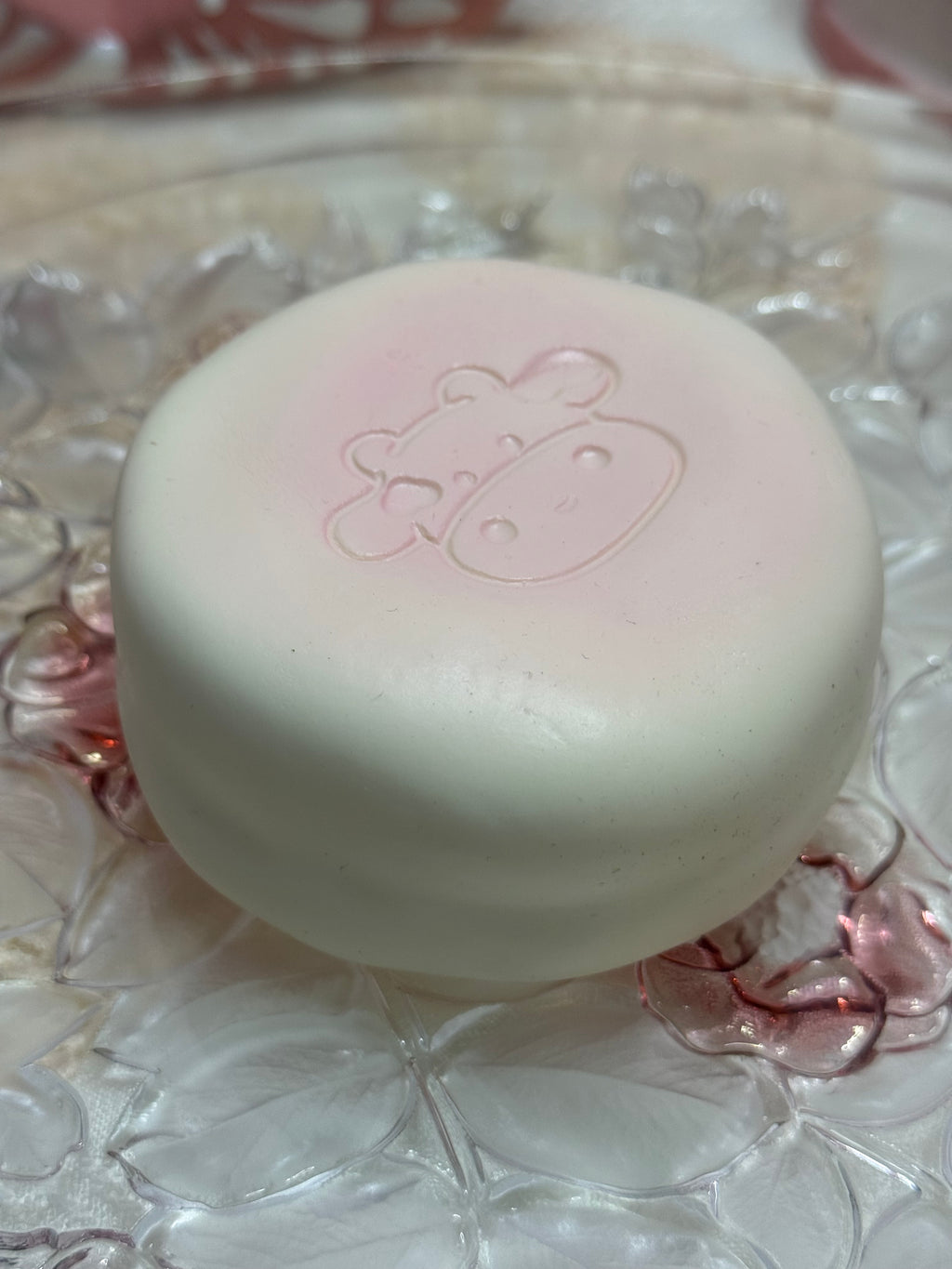Milk & Peach Cake - Lisa Squishy