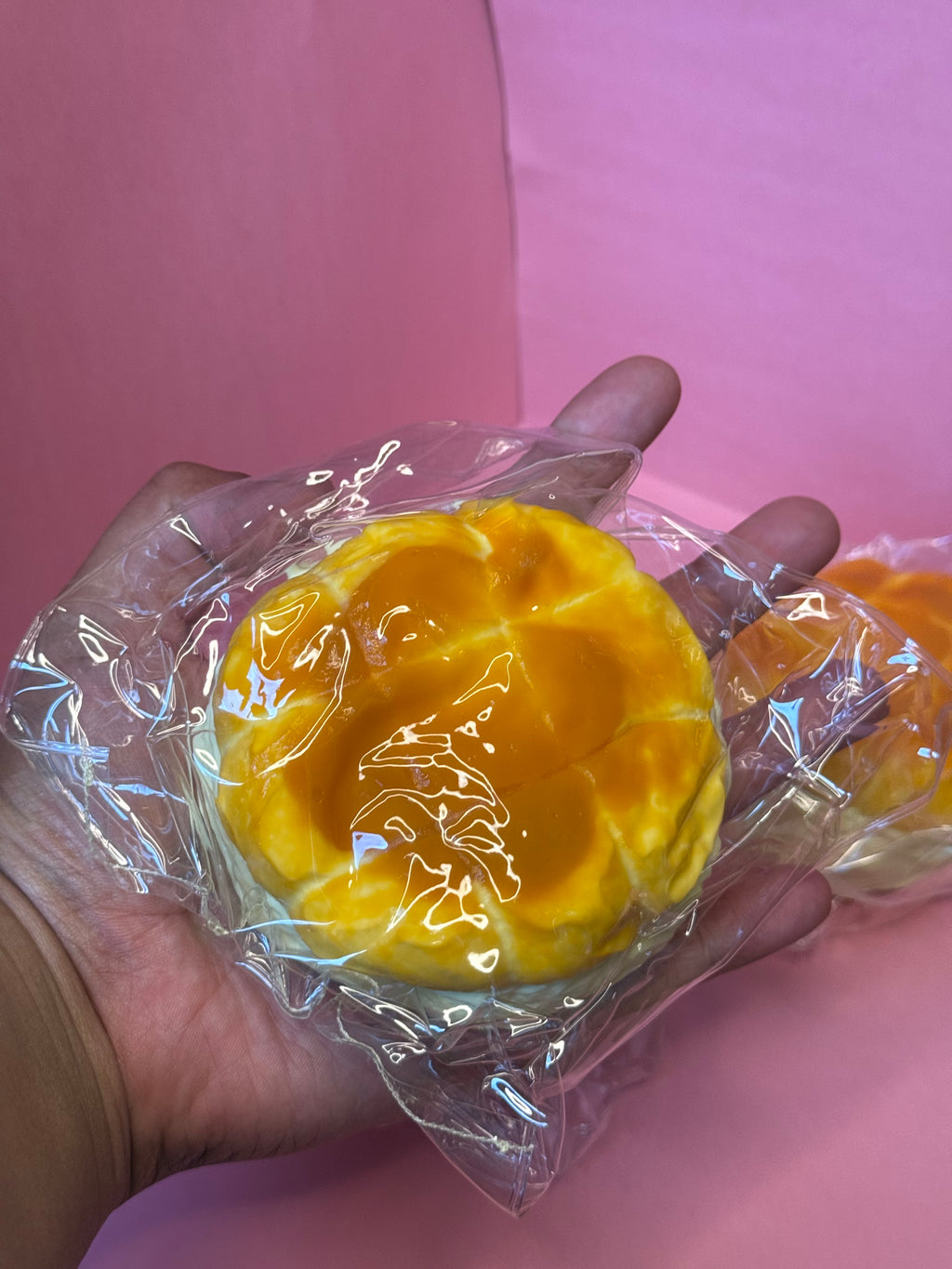 Pineapple Cream Bun - Thick Taba