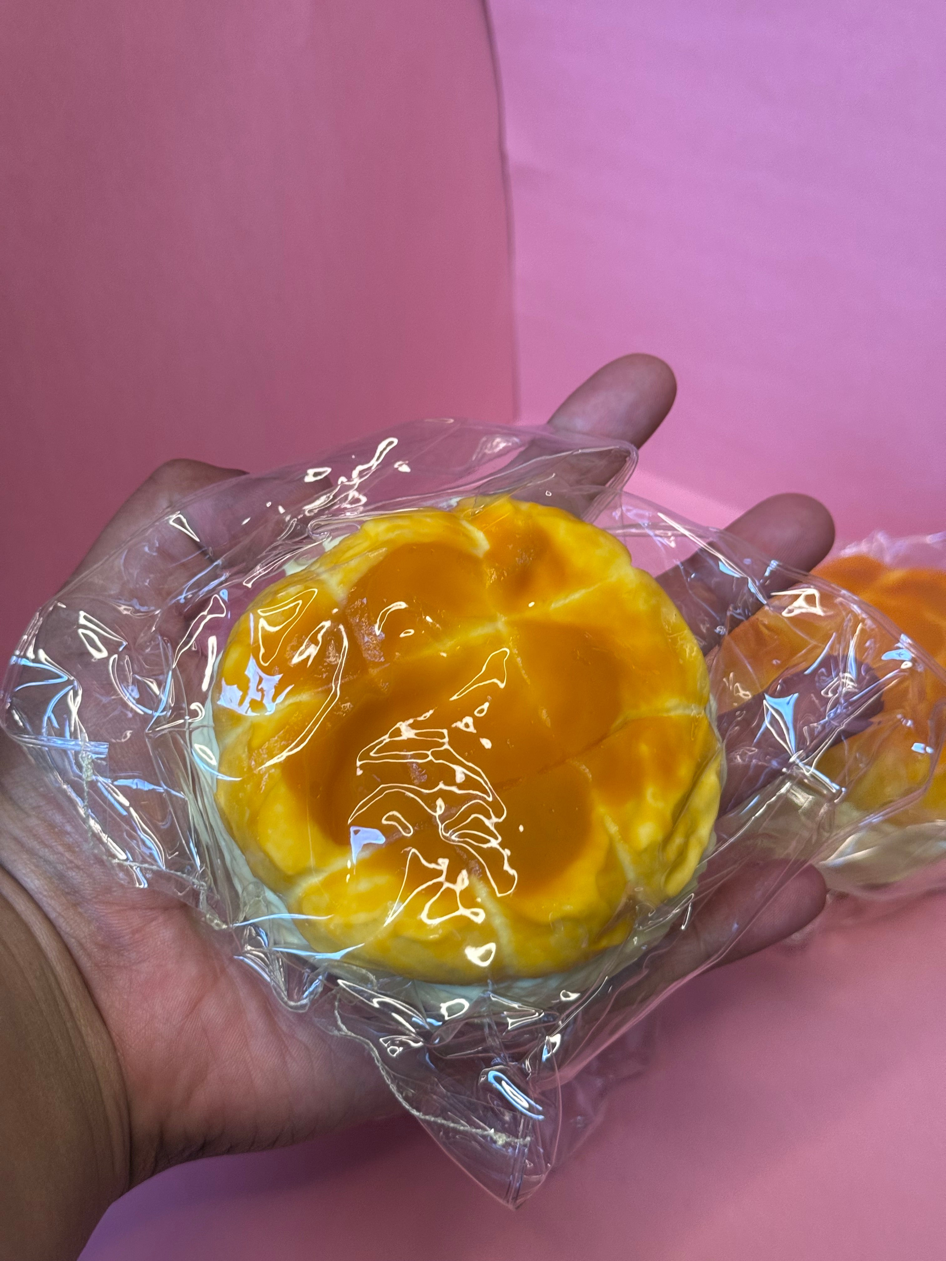 Pineapple Cream Bun - Thick Taba