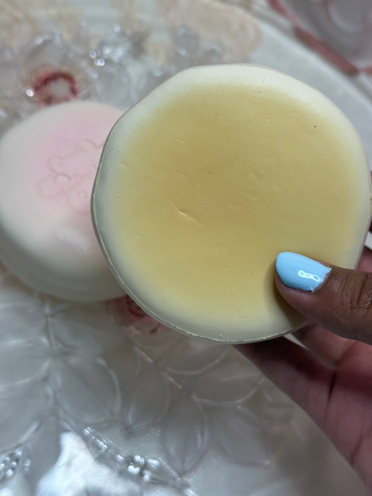 Milk & Peach Cake - Lisa Squishy