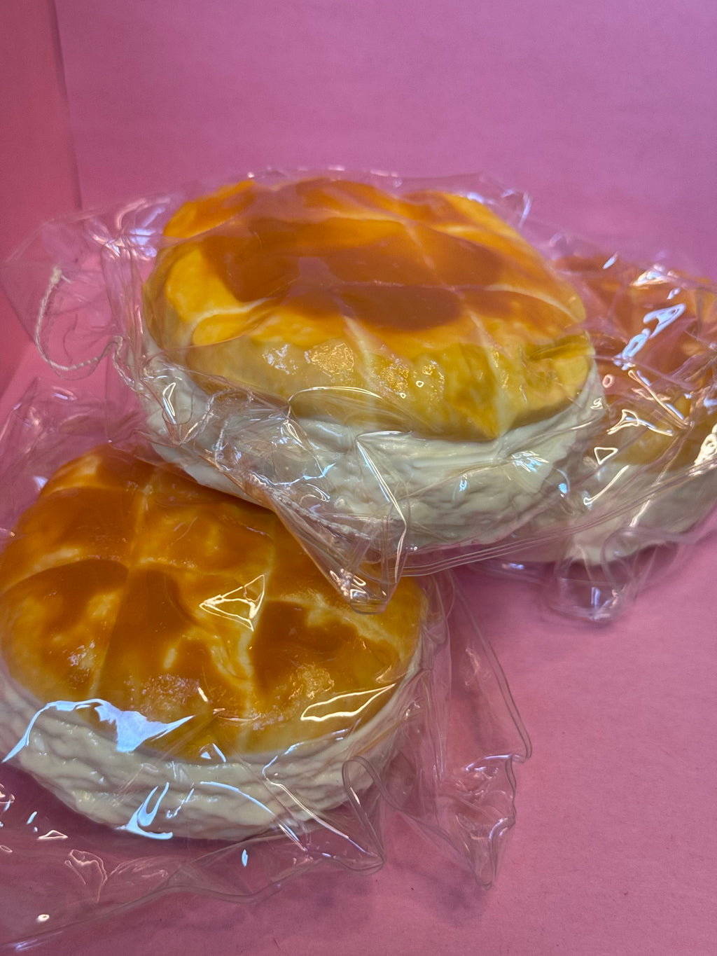 Pineapple Cream Bun - Thick Taba